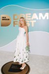 В Баку стартовал Dream Fest 2026 - блеск, музыка и звездные образы на красной дорожке (ФОТО)