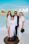 В Баку стартовал Dream Fest 2026 - блеск, музыка и звездные образы на красной дорожке (ФОТО)