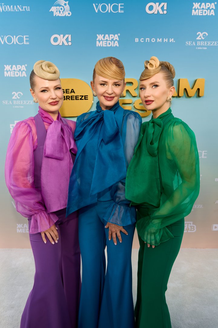 В Баку стартовал Dream Fest 2026 - блеск, музыка и звездные образы на красной дорожке (ФОТО)