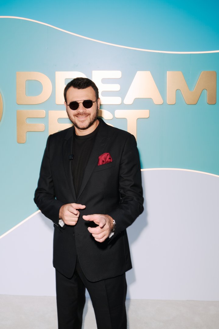 В Баку стартовал Dream Fest 2026 - блеск, музыка и звездные образы на красной дорожке (ФОТО)