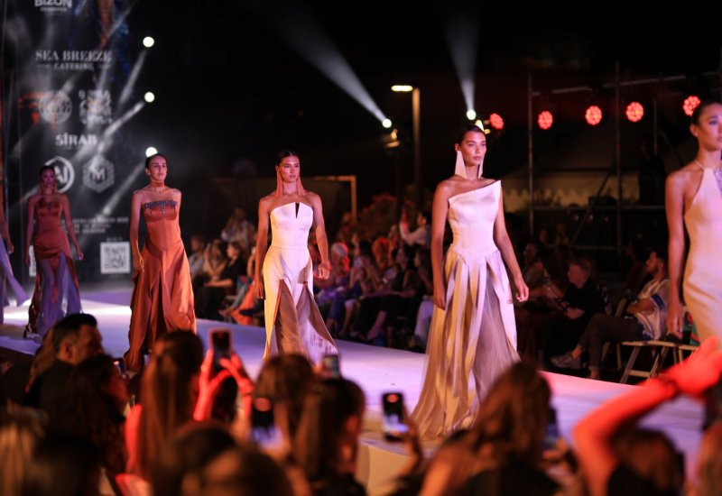Три дня Баку жил в ритме мировой моды Azerbaijan Fashion Week (ФОТО)