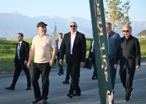 Президент Ильхам Алиев вместе с президентами Кыргызстана, Узбекистана и Таджикистана принял участие в открытии Гольф-клуба в городе Чолпон-Ата (ФОТО)