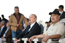 Президент Ильхам Алиев вместе с президентами Кыргызстана, Узбекистана и Таджикистана принял участие в открытии Гольф-клуба в городе Чолпон-Ата (ФОТО)
