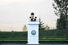 Президент Ильхам Алиев вместе с президентами Кыргызстана, Узбекистана и Таджикистана принял участие в открытии Гольф-клуба в городе Чолпон-Ата (ФОТО)