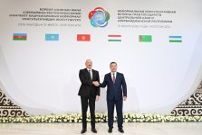 Президент Ильхам Алиев принял участие в неформальной встрече глав государств Азербайджана и стран Центральной Азии в городе Чолпон-Ата (ФОТО)
