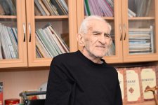Министр культуры Адиль Керимли посетил корифея национального искусства Тофига Бакиханова (ФОТО)