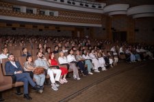 В Баку состоялась церемония награждения ко Дню национального кино (ФОТО)