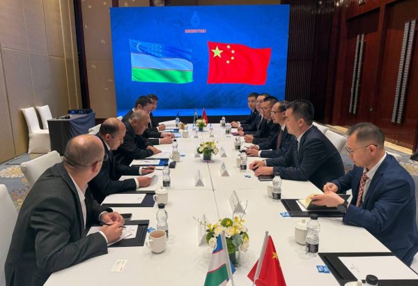 Uzbekneftegaz и китайская Honghua обсудили ускорение поставок буровых установок