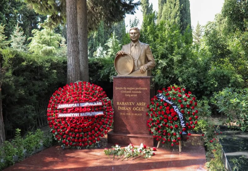 В Баку почтили память выдающегося ханенде Арифа Бабаева (ФОТО)