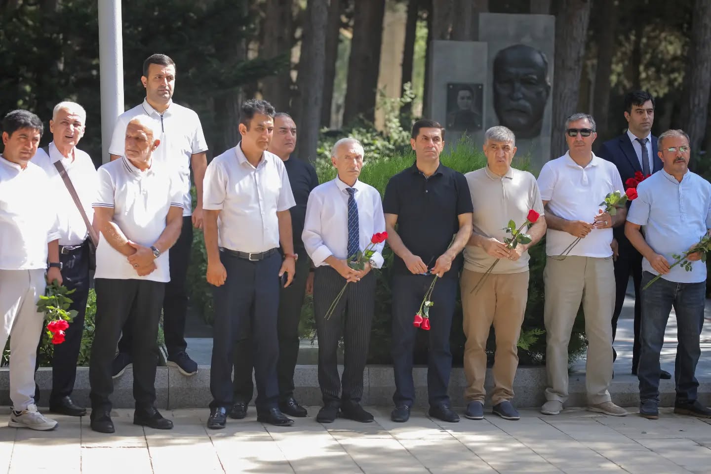 В Баку почтили память выдающегося ханенде Арифа Бабаева (ФОТО)