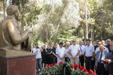В Баку почтили память выдающегося ханенде Арифа Бабаева (ФОТО)
