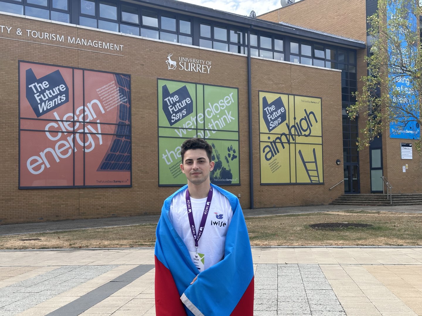 Студент UNEC стал чемпионом мира на финале «International World Innovative Student Exhibition 2026» в Великобритании (ФОТО)