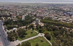 Президент Ильхам Алиев и Первая леди Мехрибан Алиева ознакомились с реставрационными работами, проведенными в гробнице Момины Хатун в мавзолее "Момина Хатун" в Нахчыване (ФОТО)