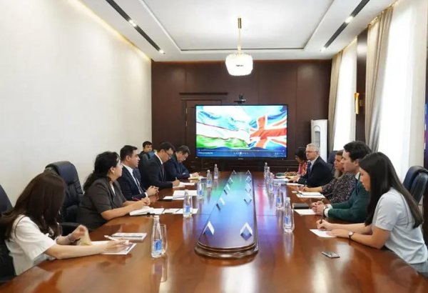 Узбекистан и Кембриджский университет расширят сотрудничество в сфере медобразования