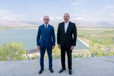 Президент Ильхам Алиев дал интервью Азербайджанскому телевидению в Нахчыване (ФОТО/ВИДЕО)
