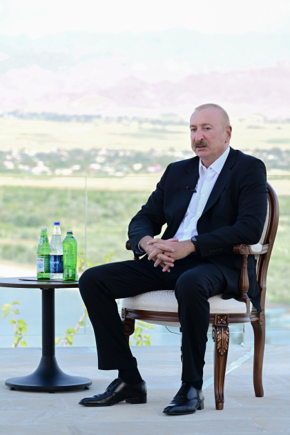 Президент Ильхам Алиев дал интервью Азербайджанскому телевидению в Нахчыване (ФОТО/ВИДЕО)