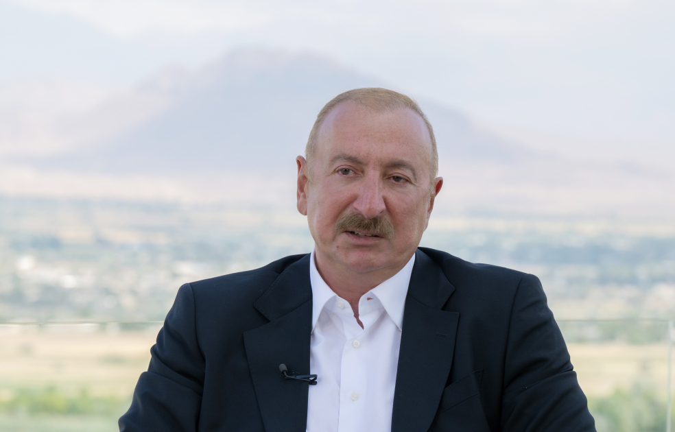 Президент Ильхам Алиев дал интервью Азербайджанскому телевидению в Нахчыване (ФОТО/ВИДЕО)