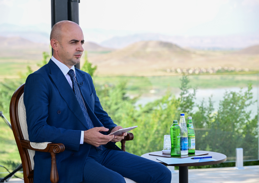 Президент Ильхам Алиев дал интервью Азербайджанскому телевидению в Нахчыване (ФОТО/ВИДЕО)