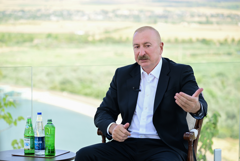 Президент Ильхам Алиев дал интервью Азербайджанскому телевидению в Нахчыване (ФОТО/ВИДЕО)