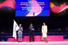Флаг чемпионата мира по художественной гимнастике передали Азербайджану (ФОТО)