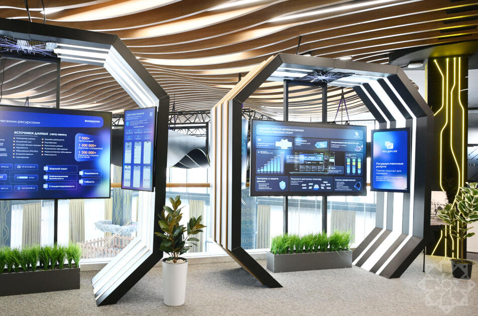 Азербайджанским журналистам в IT Park Uzbekistan была представлена цифровая экосистема страны (ФОТО)