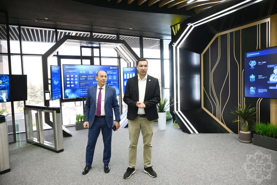 Азербайджанским журналистам в IT Park Uzbekistan была представлена цифровая экосистема страны (ФОТО)