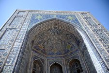 Три медресе — одна история: азербайджанские журналисты посетили Регистан (ФОТО/ВИДЕО)