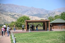 Азербайджанские журналисты ознакомились с компексом Sea Breeze Uzbekistan (ФОТО)