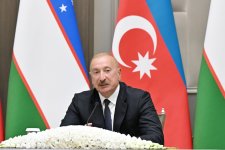 Президент Ильхам Алиев и Президент Шавкат Мирзиёев выступили с заявлениями для прессы (ФОТО/ВИДЕО)