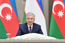 Президент Ильхам Алиев и Президент Шавкат Мирзиёев выступили с заявлениями для прессы (ФОТО/ВИДЕО)