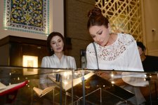 Первая леди Мехрибан Алиева и Лейла Алиева ознакомились с Центром исламской цивилизации в Ташкенте (ФОТО)