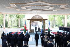 В Ташкенте состоялась церемония официальной встречи Президента Ильхама Алиева (ФОТО)