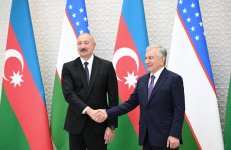 В Ташкенте состоялась церемония официальной встречи Президента Ильхама Алиева (ФОТО)