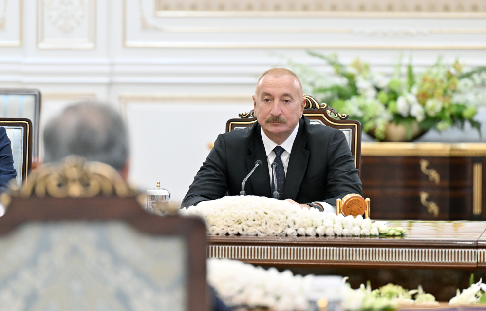 Президент Ильхам Алиев и Президент Шавкат Мирзиёев приняли участие в 3-ем заседании Высшего межгосударственного совета (ФОТО/ВИДЕО)