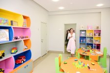 Первый вице-президент Мехрибан Алиева, ее дочери Лейла Алиева и Арзу Алиева приняли участие в открытии детского сада-яслей № 352 в Баку (ФОТО)