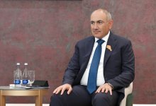 В Бишкеке проходит встреча Президента Ильхама Алиева с Николом Пашиняном (ФОТО)