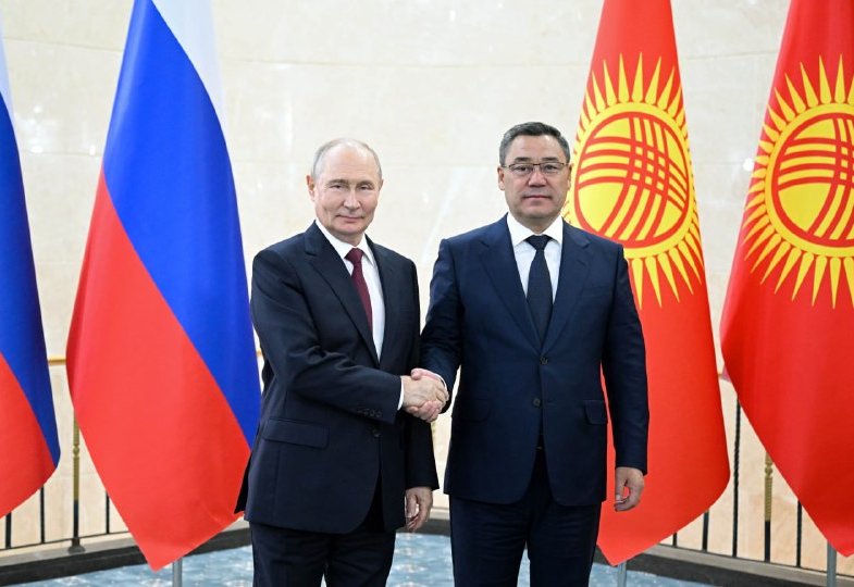 Жапаров и Путин обсудили развитие стратегического партнерства Кыргызстана и России