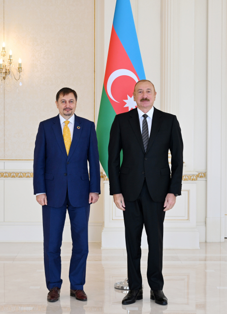 Президент Ильхам Алиев принял новоназначенного резидента-координатора ООН в Азербайджане (ФОТО/ВИДЕО)