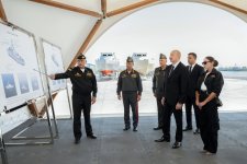 Президент Ильхам Алиев и Первая леди Мехрибан Алиева посетили Военно-морские силы (ФОТО)