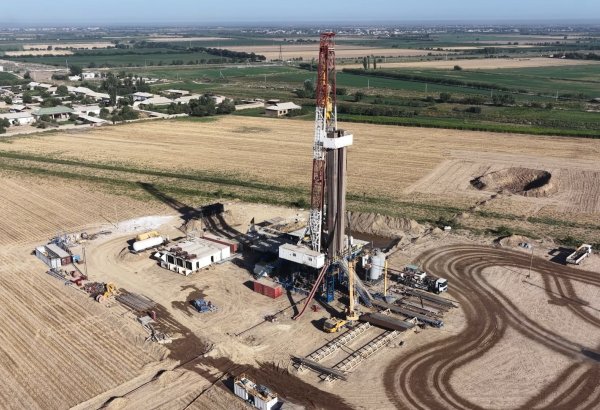В Узбекистане обнаружено новое газоконденсатное месторождение в Устюртском регионе