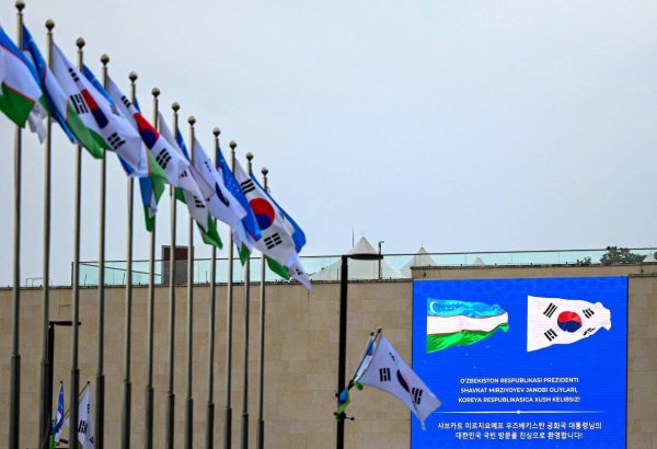 Узбекистан и корейская IIAC обсудили подготовку кадров для новых аэропортов Ташкента и Ургенча