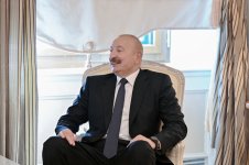 Президент Ильхам Алиев принял генерального секретаря Мусульманского совета старейшин (ФОТО/ВИДЕО)