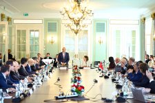 Швейцарскому бизнесу представлены возможности работы в СЭЗ Азербайджана (ФОТО)