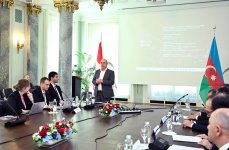 Швейцарскому бизнесу представлены возможности работы в СЭЗ Азербайджана (ФОТО)
