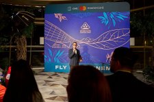 В ожидании рейса - в кино: CineMastercard представил новый формат досуга в аэропорту Баку (ФОТО)