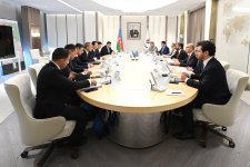 SOCAR и Узбекистан обсудили реализацию проектов на инвестиционных блоках "Устюрт" (ФОТО)