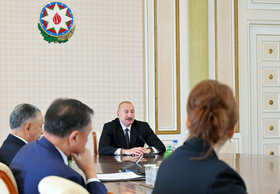 Президент Ильхам Алиев принял руководящих лиц по безопасности стран-членов ОТГ (ФОТО)