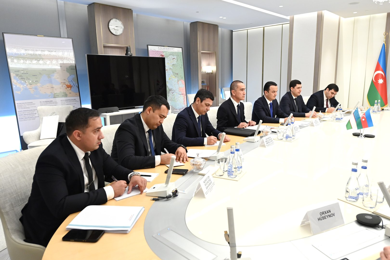 SOCAR и Узбекистан обсудили реализацию проектов на инвестиционных блоках "Устюрт" (ФОТО)