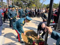 Али Нагиев, Закир Гасанов и Эльчин Гулиев приняли участие в церемонии похорон генерал-майора Искендера Аллахвердиева (ФОТО)
