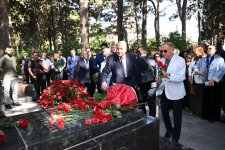 В День национальный музыки почтена память великого композитора Узеира Гаджибейли (ФОТО)